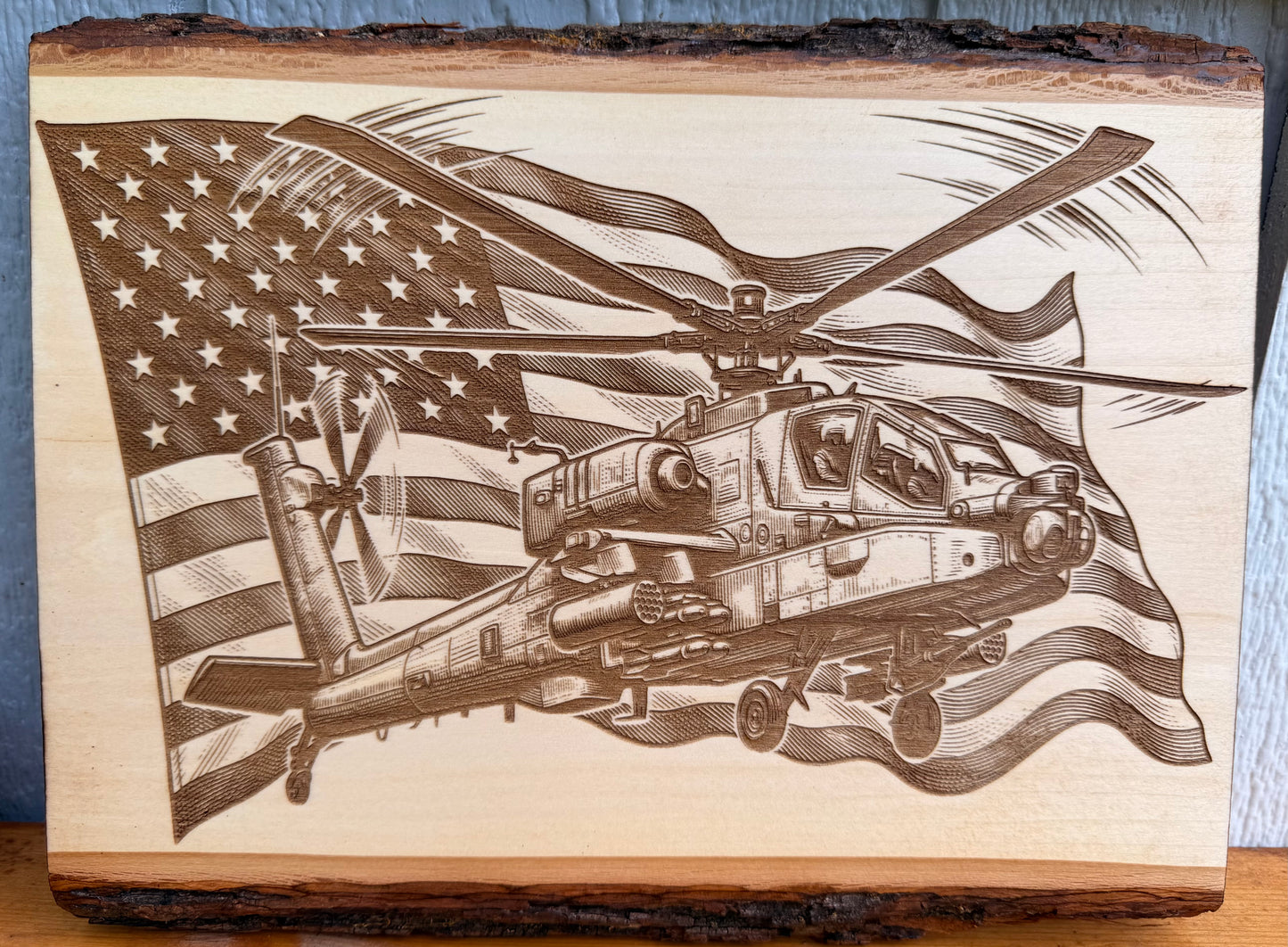 Plaque Live Edge Rectangular - Apache with Flag