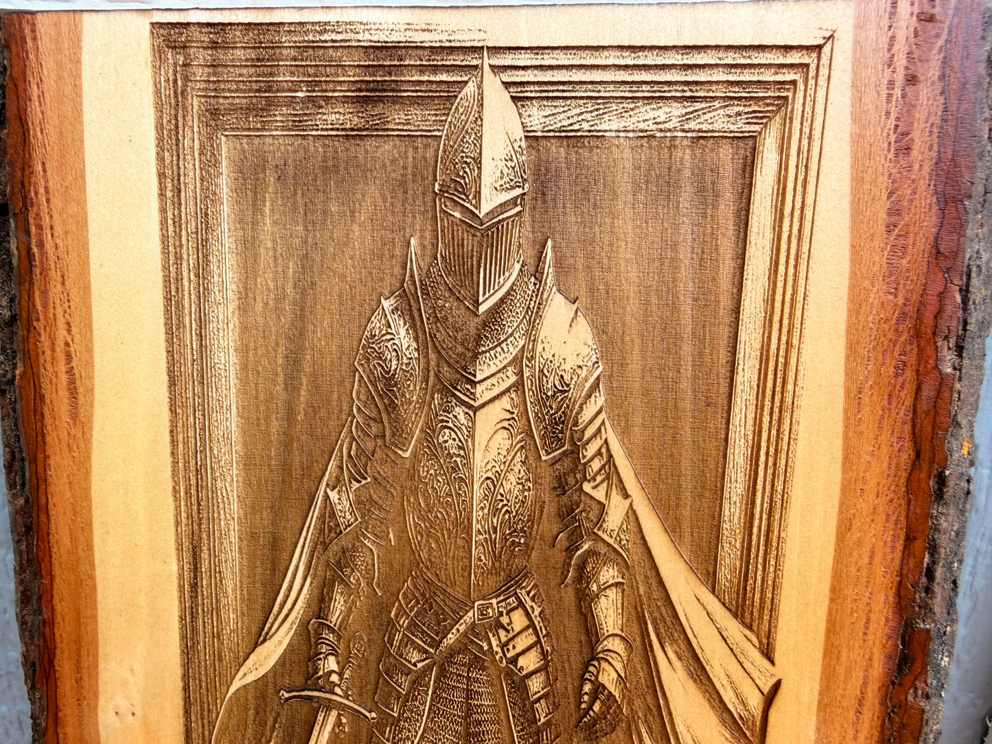 Plaque Live Edge Rectangular - Knight