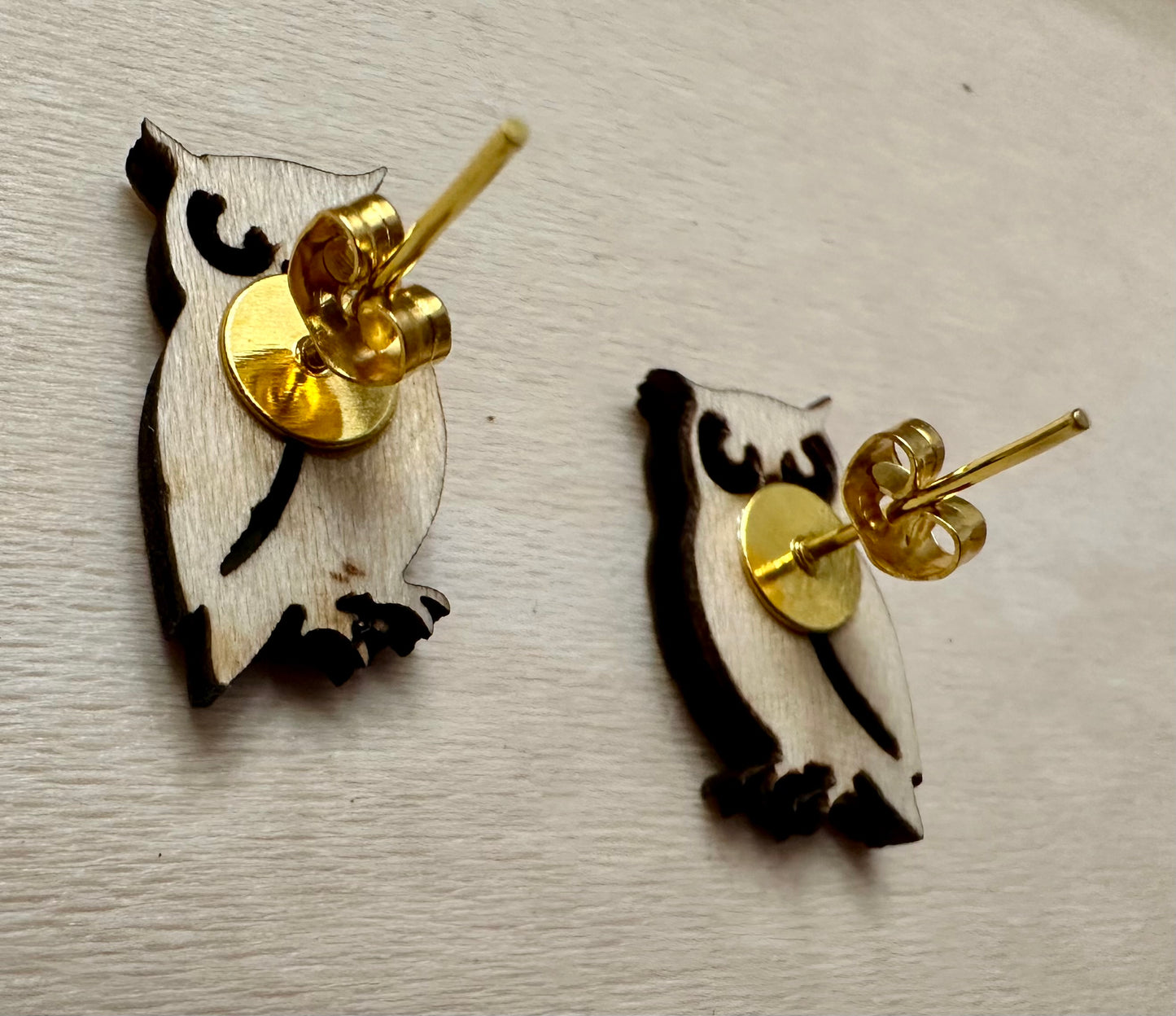 Wooden Engraved Earrings - Owl