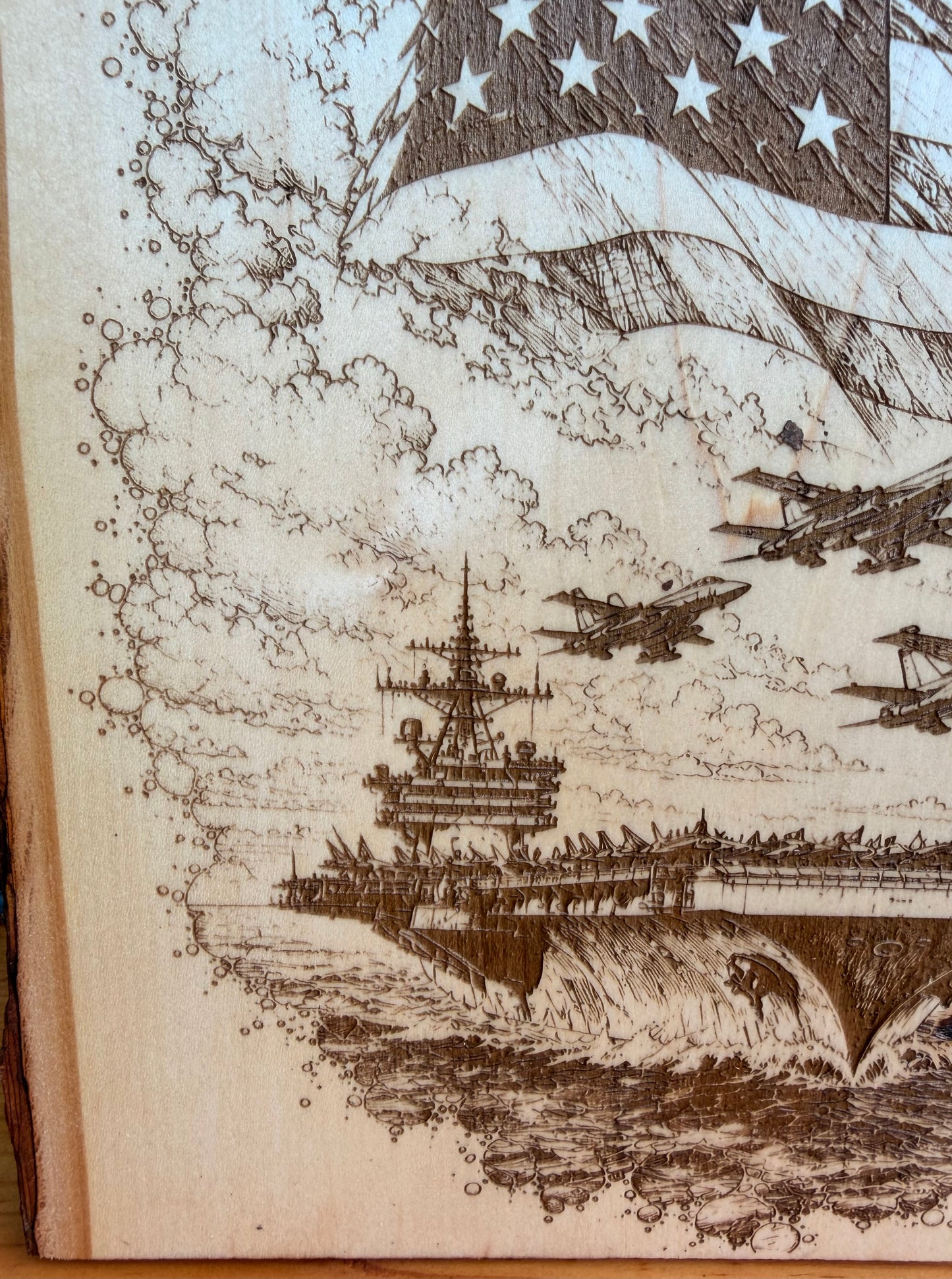 Plaque Live Edge Rectangular - Carrier with Eagle and Flag