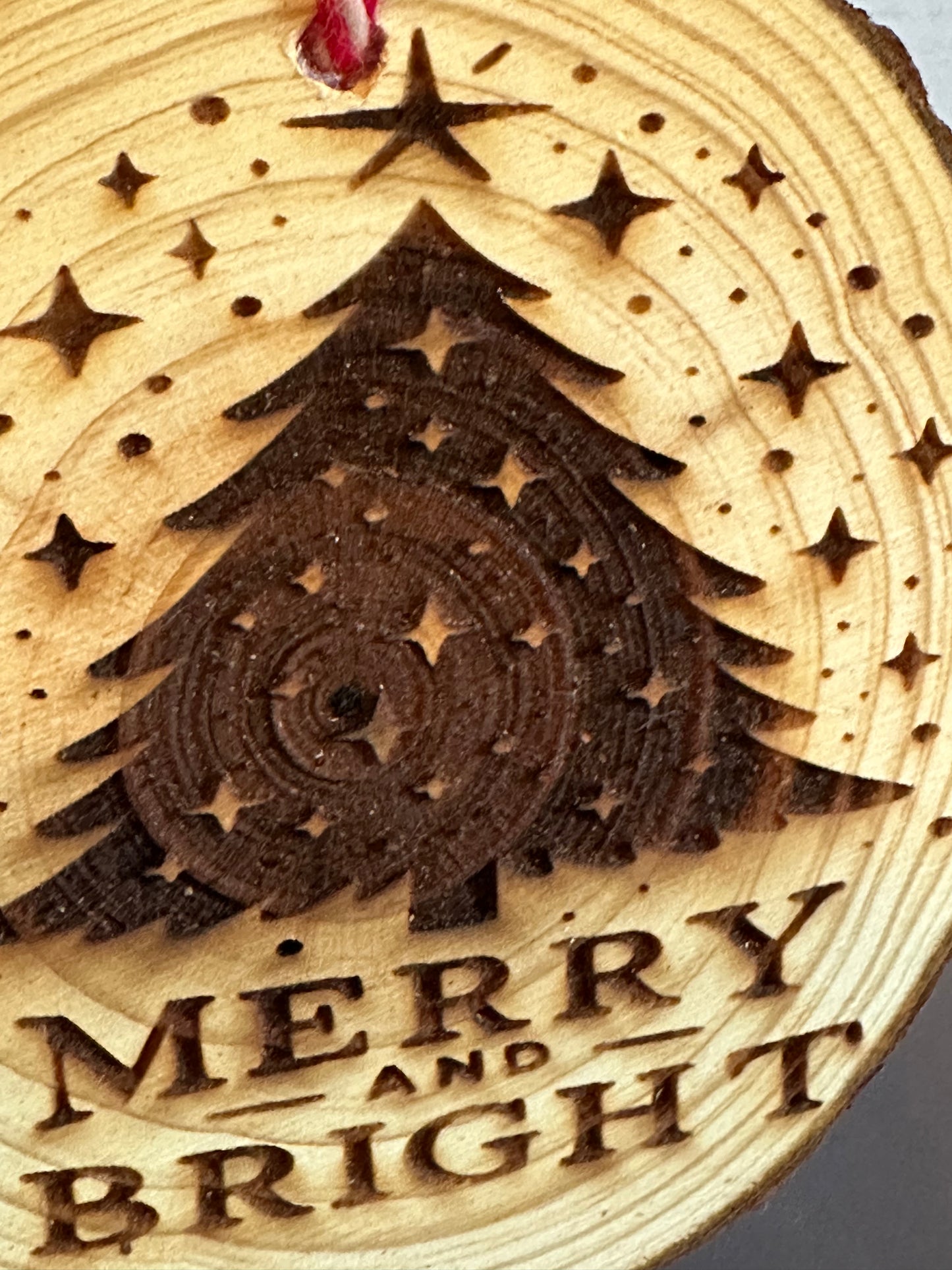 Engraved Live Edge Wooden Round Ornament - Merry & Bright Christmas Tree