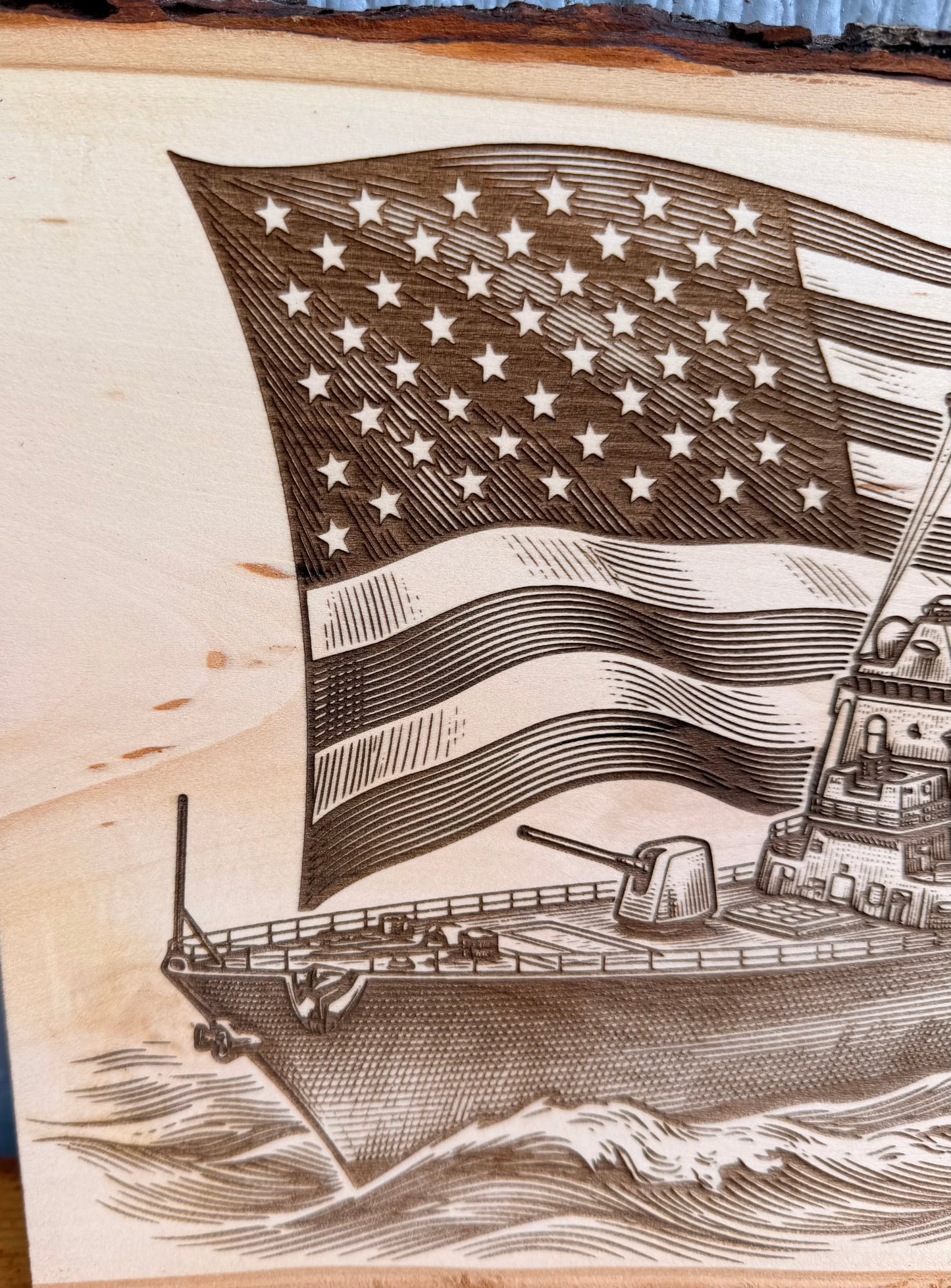 Plaque Live Edge Rectangular - Destroyer with Flag