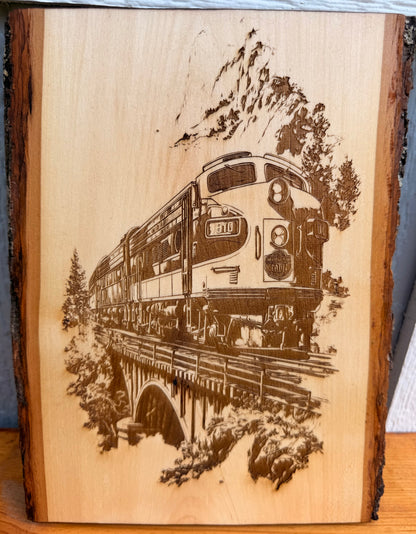Plaque Live Edge Rectangular - Train 1810 on Bridge