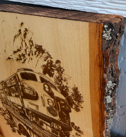 Plaque Live Edge Rectangular - Train 1810 on Bridge