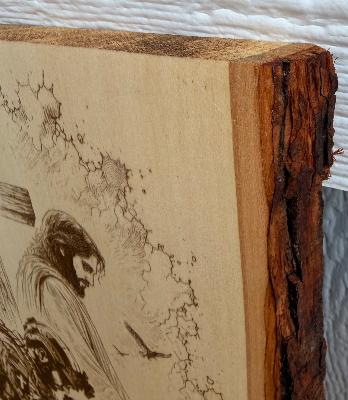 Plaque Live Edge Rectangular - Praying Soldier