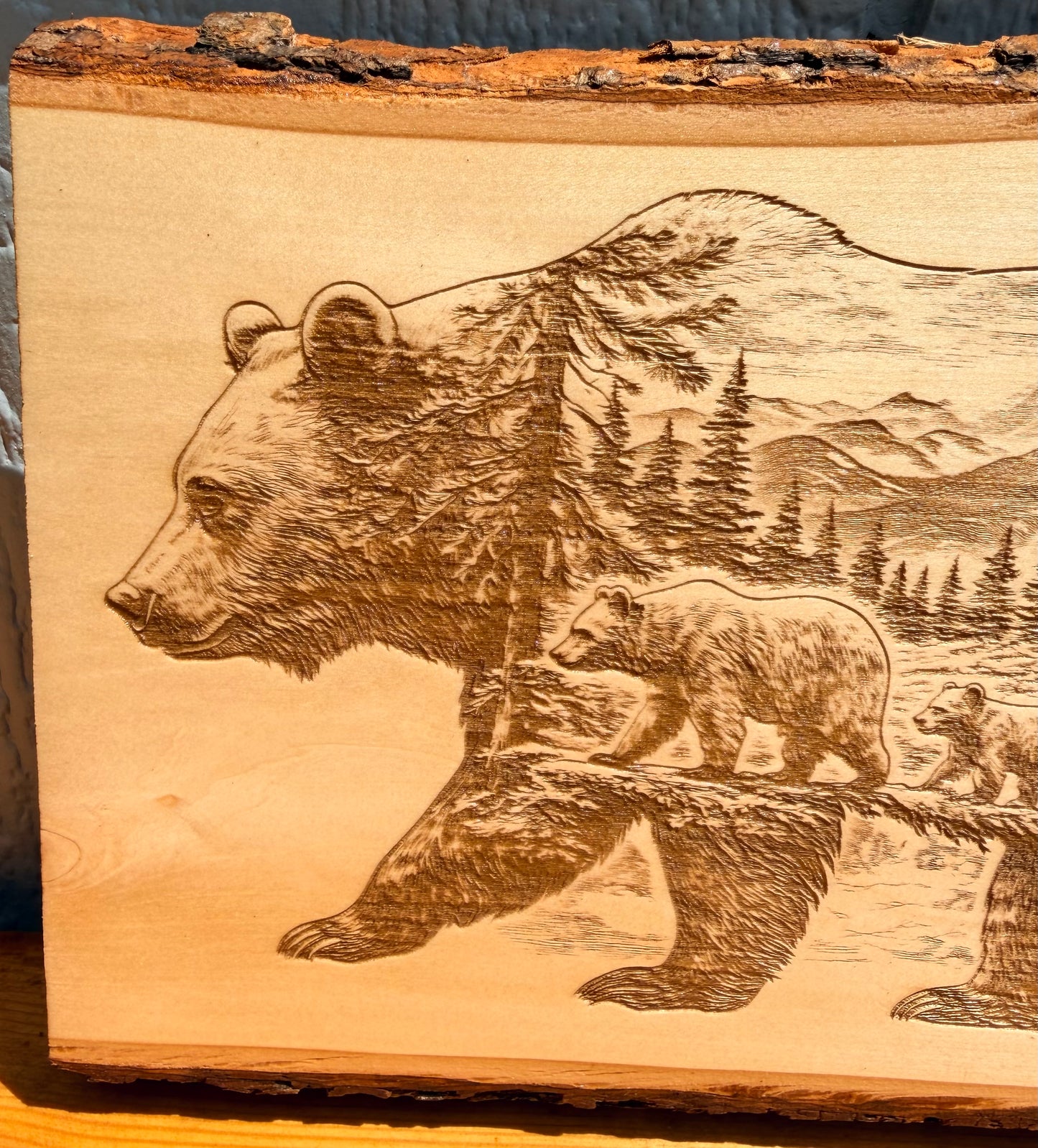 Plaque Live Edge Rectangular - Mama Bear