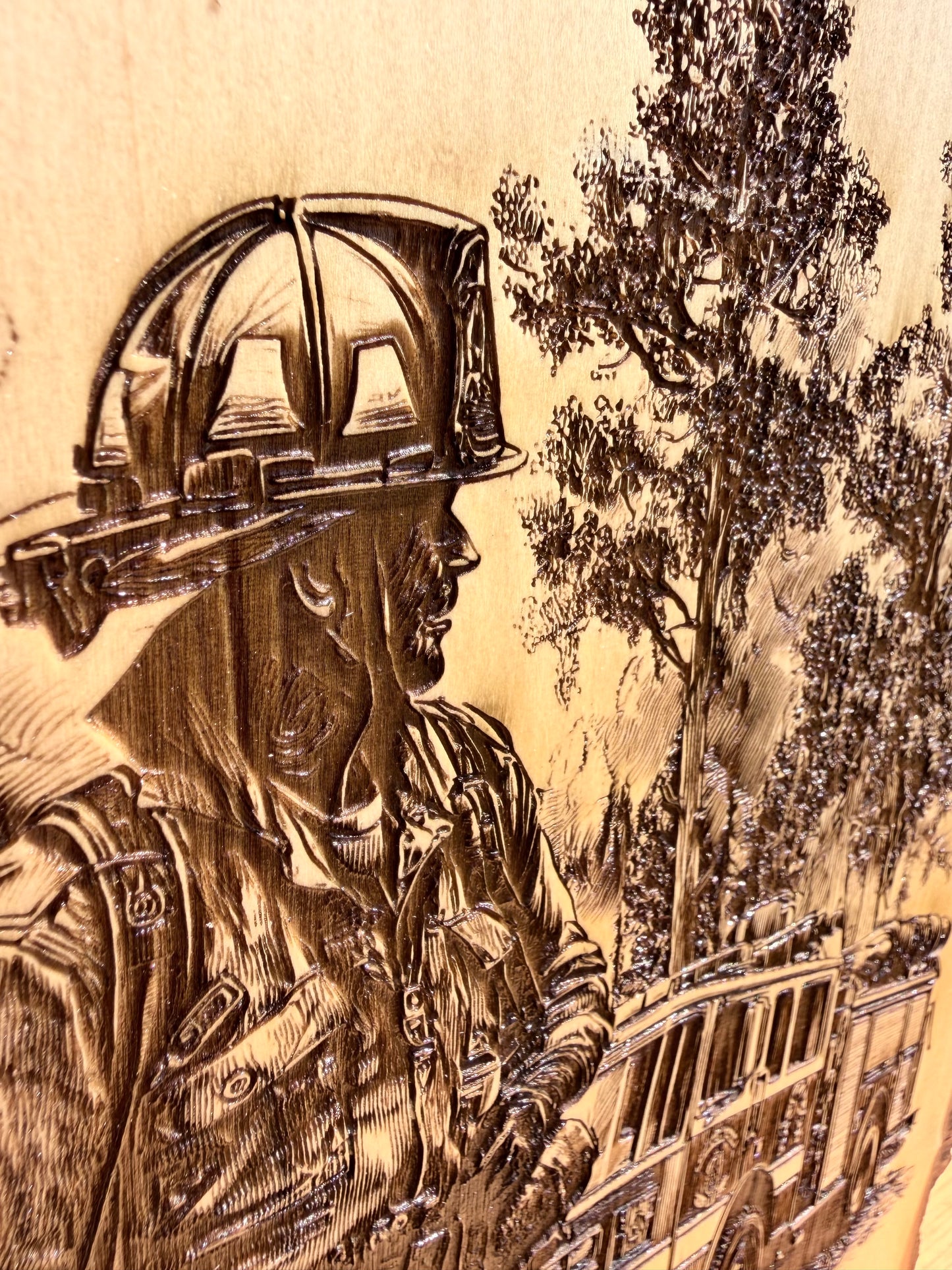Plaque Live Edge Rectangular - Fireman with Firetruck